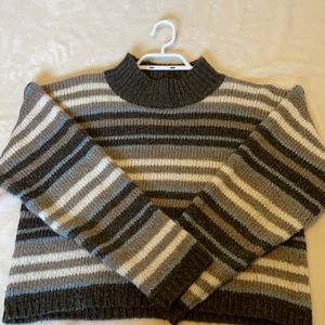 Knitted turtle neck sweater barely worn
